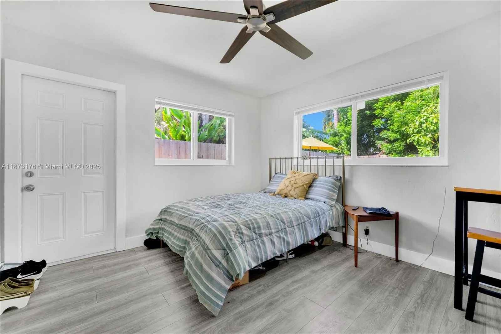 3083 NE 5th Ter
