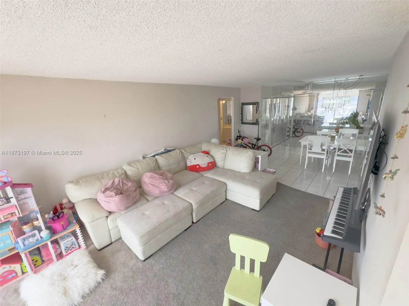 290 174th St, #1902