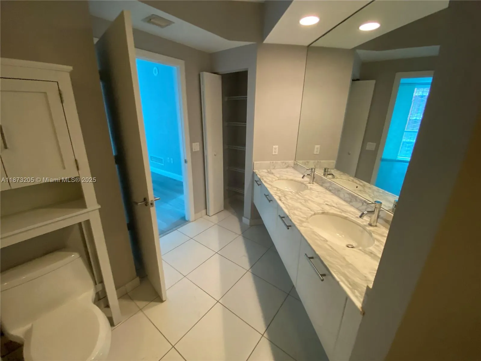 55 SE 6th St, #2107