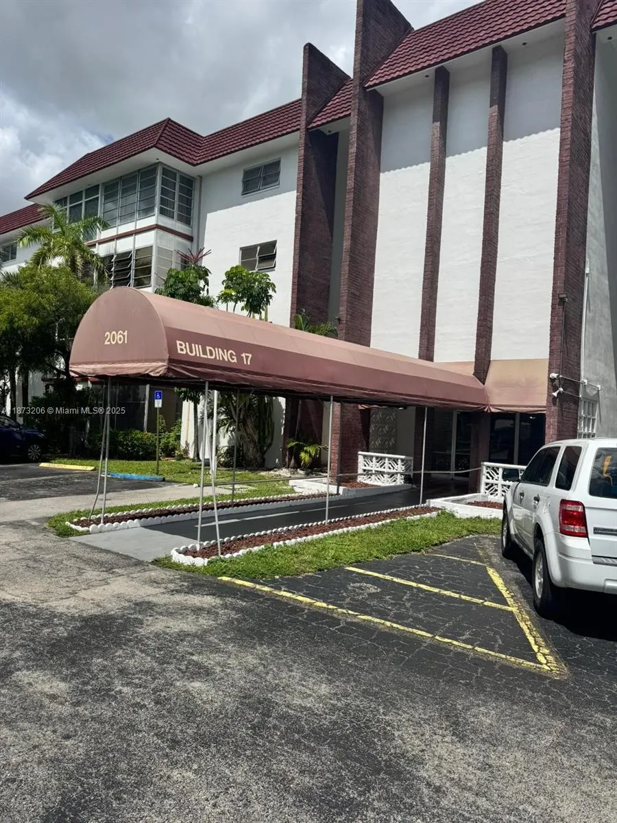2061 NW 47th Ter, #407