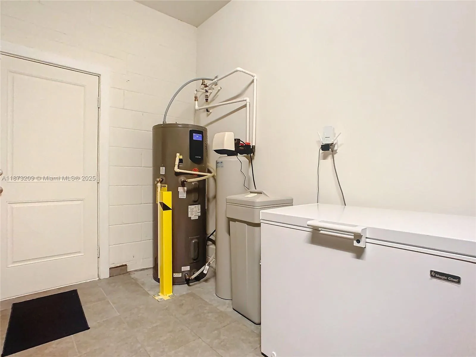 9158 Elsa Ct