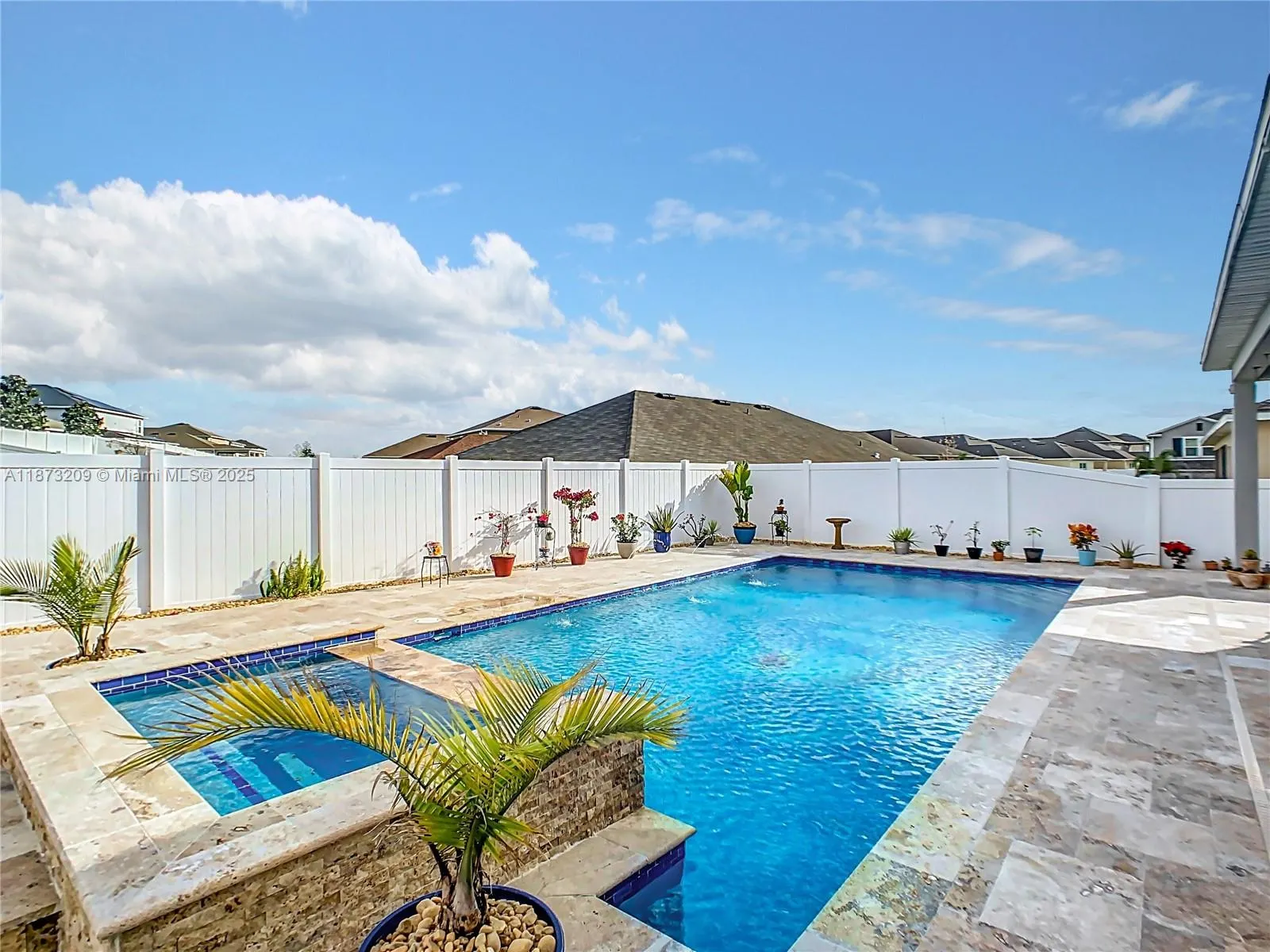 9158 Elsa Ct