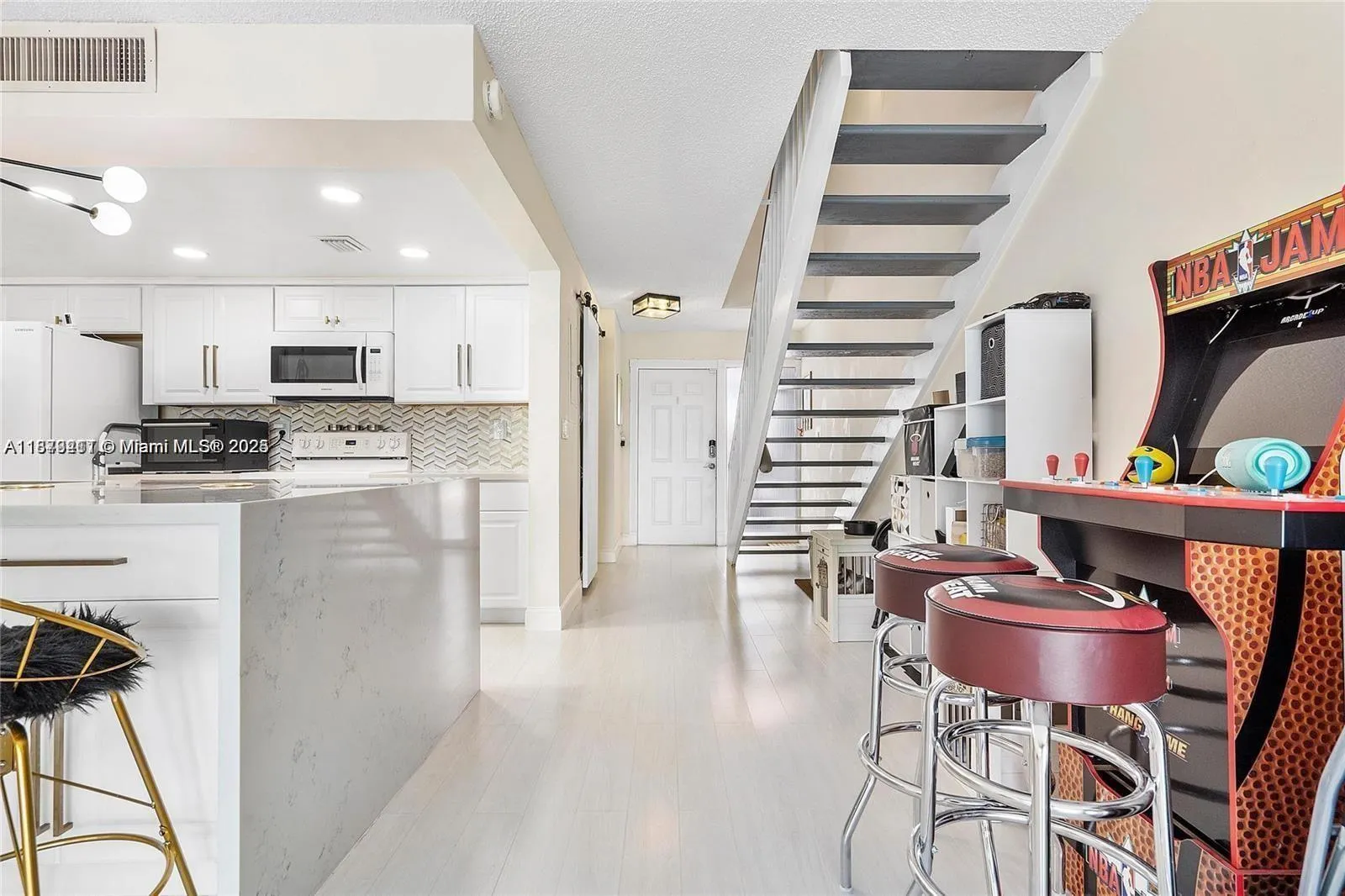 1281 W Fairway Rd, #1281