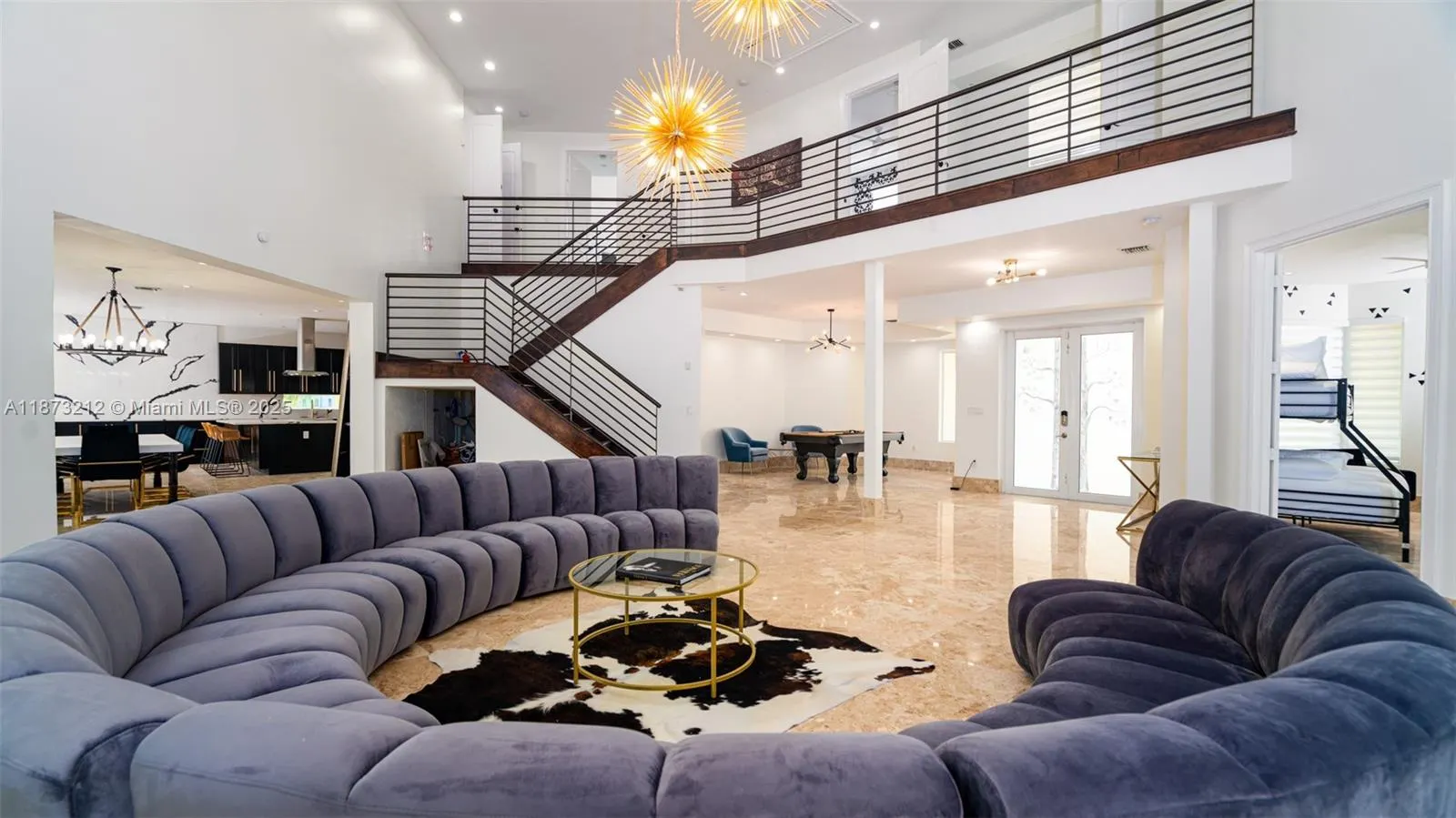 112 NW 14th Way