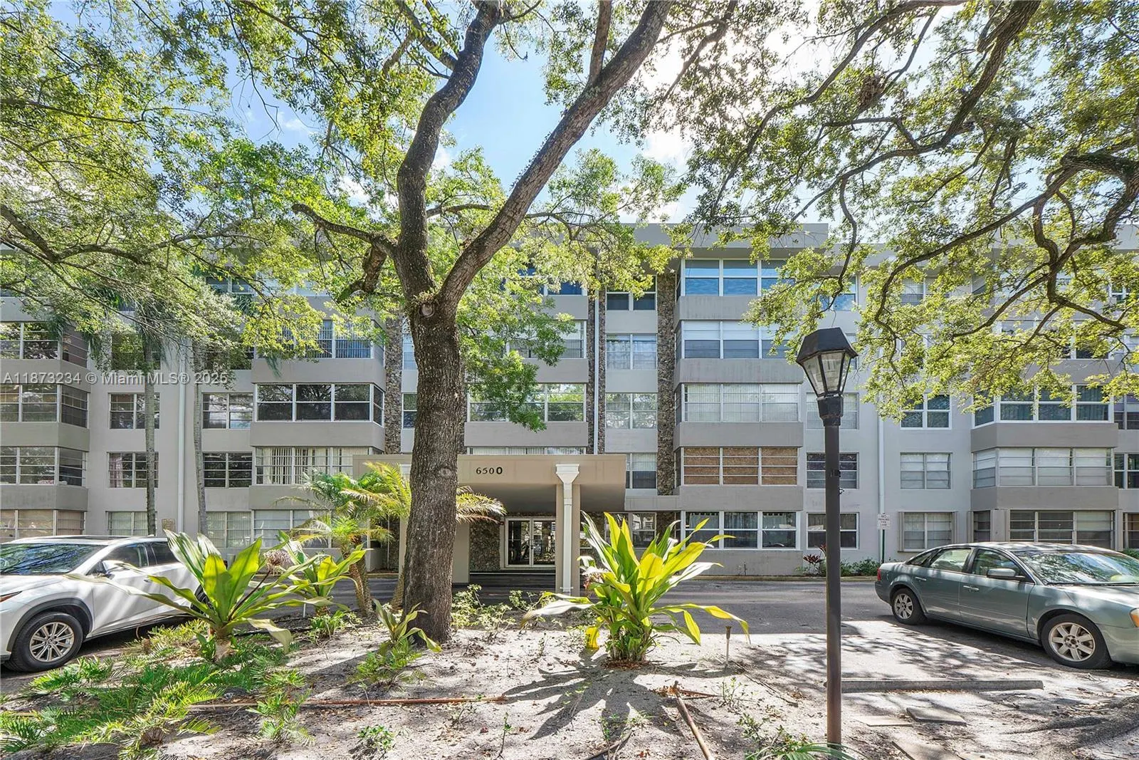 6500 Cypress Rd, #107