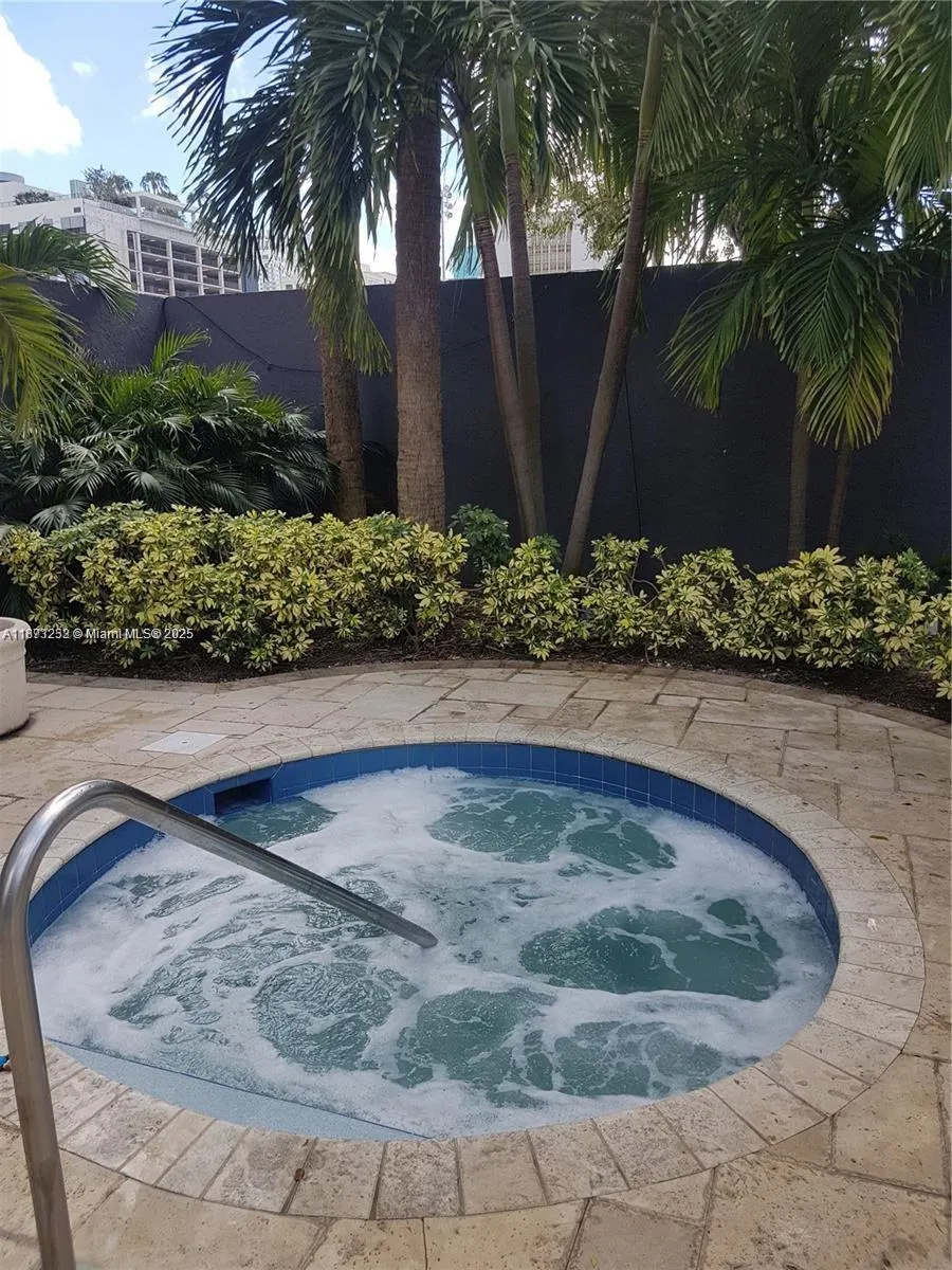 850 N Miami Ave, #W-2105