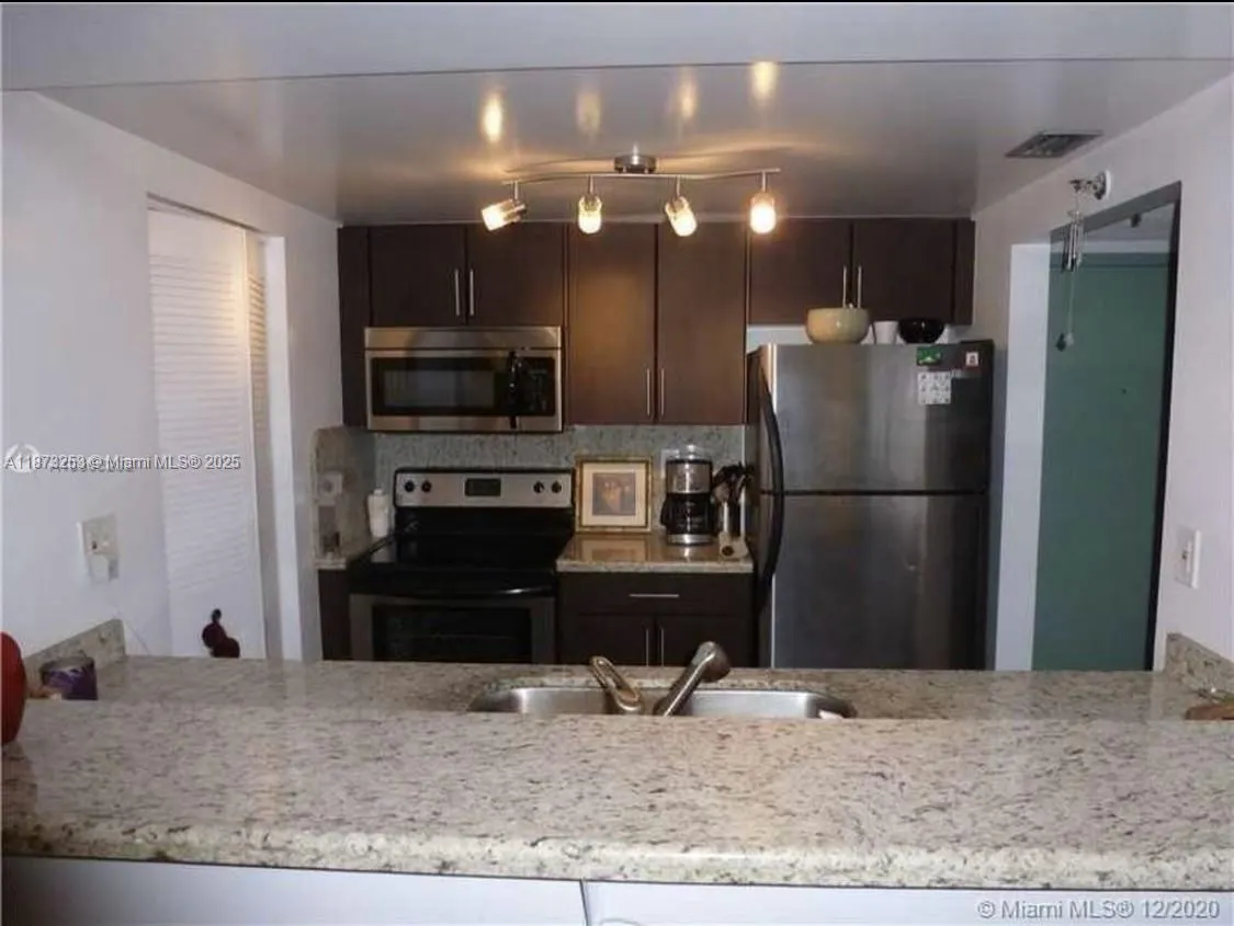 850 N Miami Ave, #W-2105