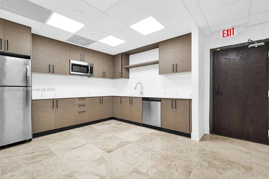 1110 Brickell Ave, #310A-B