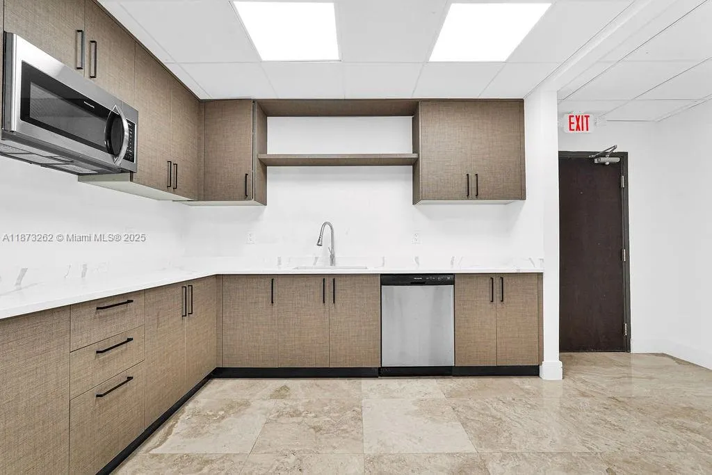 1110 Brickell Ave, #310A-B
