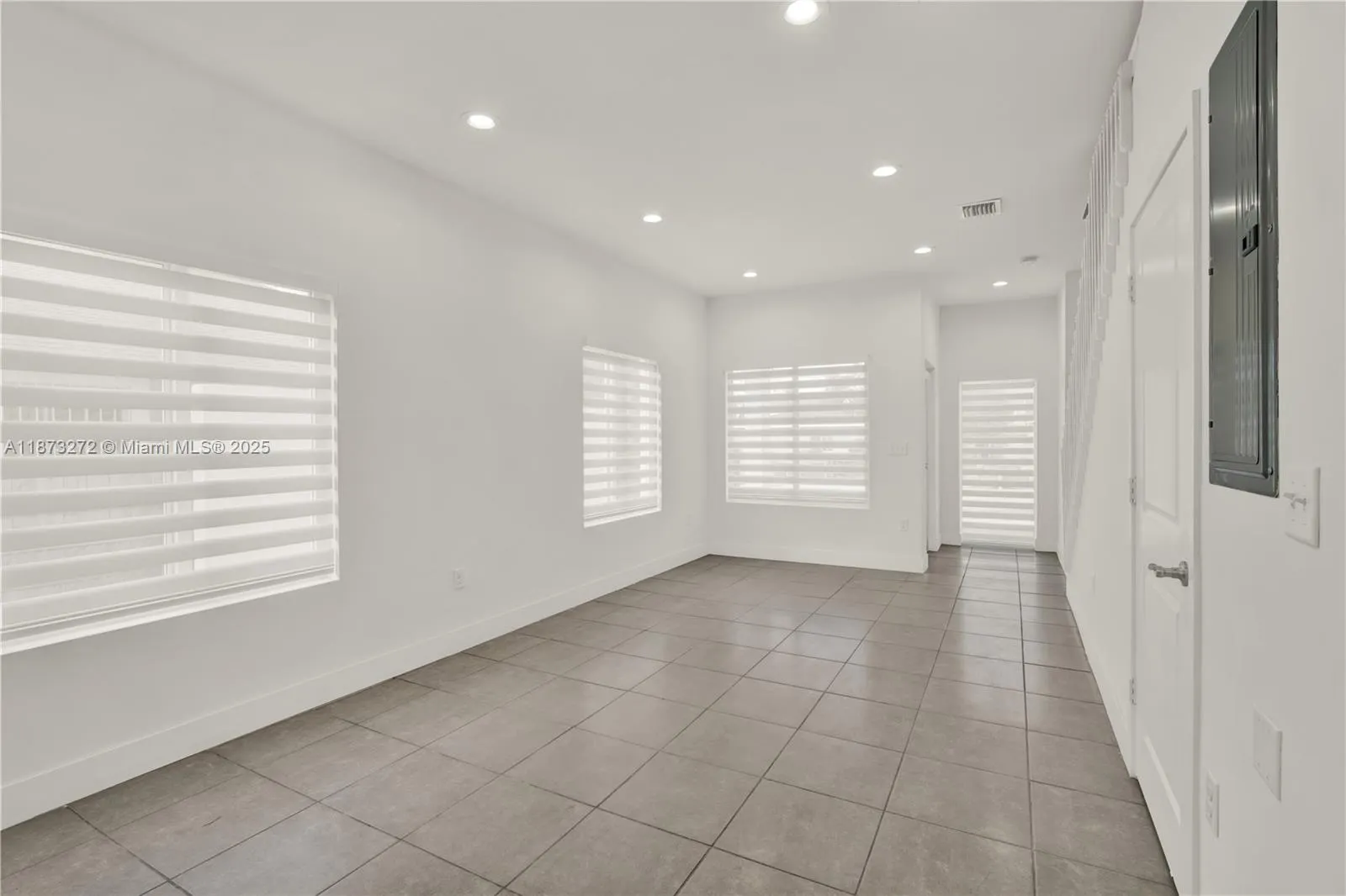 6331 NW 1st Pl, #6331