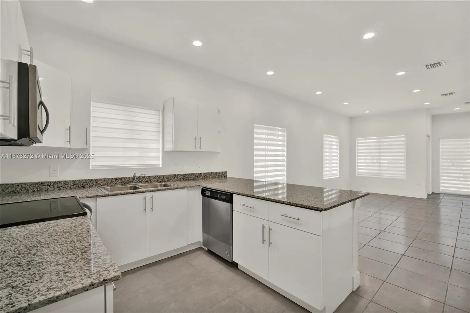 6331 NW 1st Pl, #6331