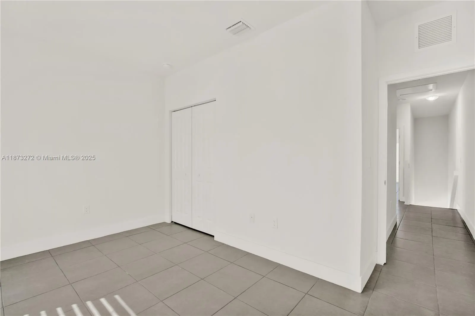 6331 NW 1st Pl, #6331
