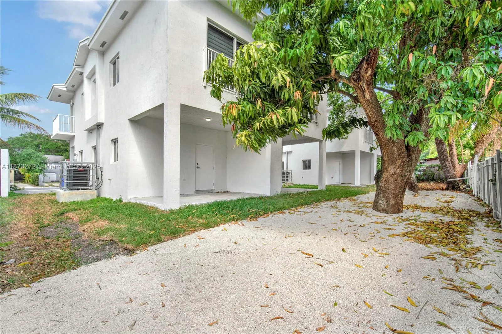 6331 NW 1st Pl, #6331