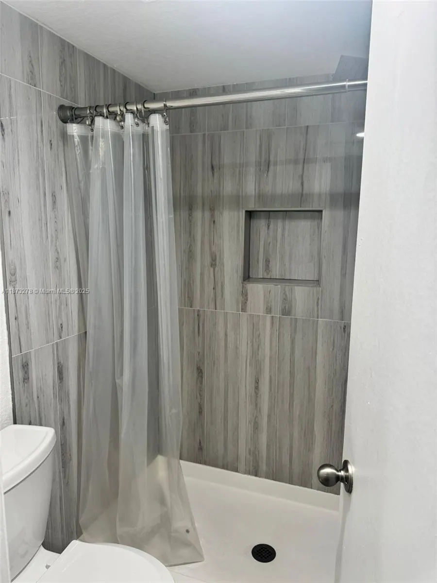 10332 Sunrise Lakes Blvd, #106