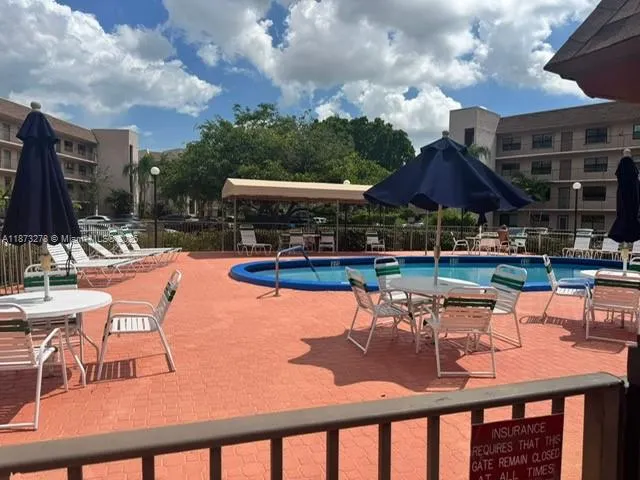 10332 Sunrise Lakes Blvd, #106