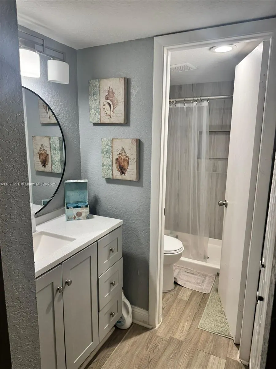 10332 Sunrise Lakes Blvd, #106