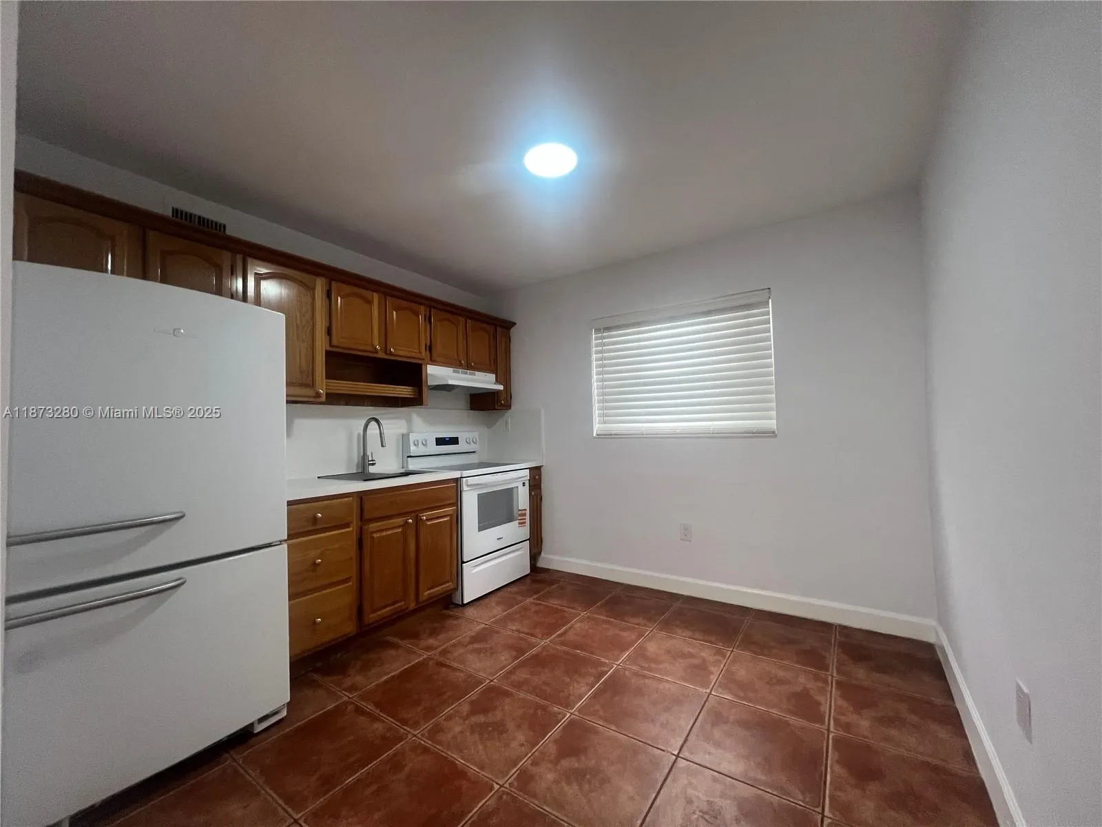 1651 SW 2nd St, #2