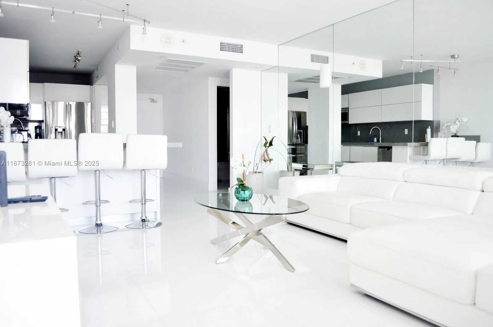 100 Lincoln Rd, #1504