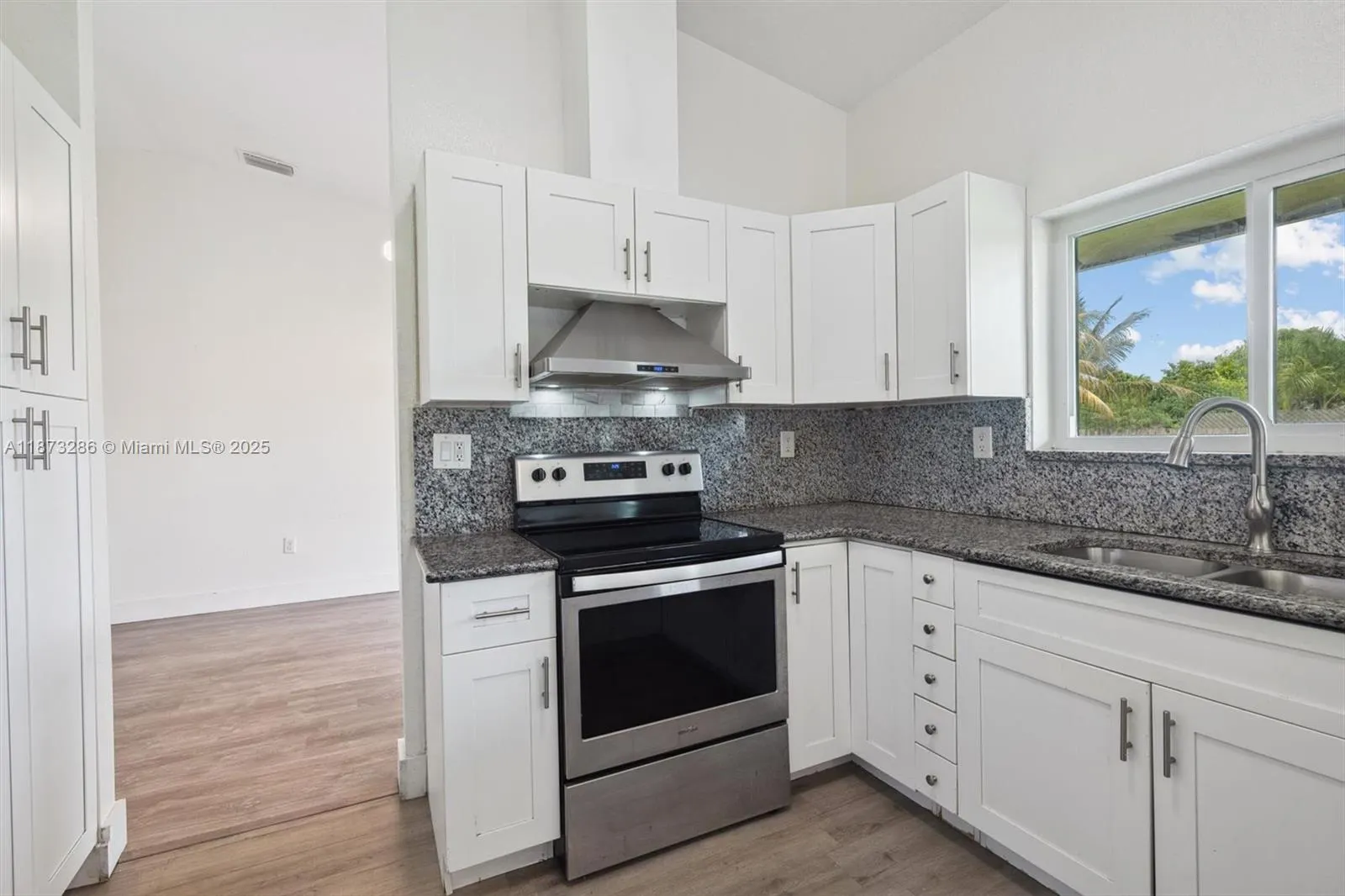 13225 SW 218th Ter