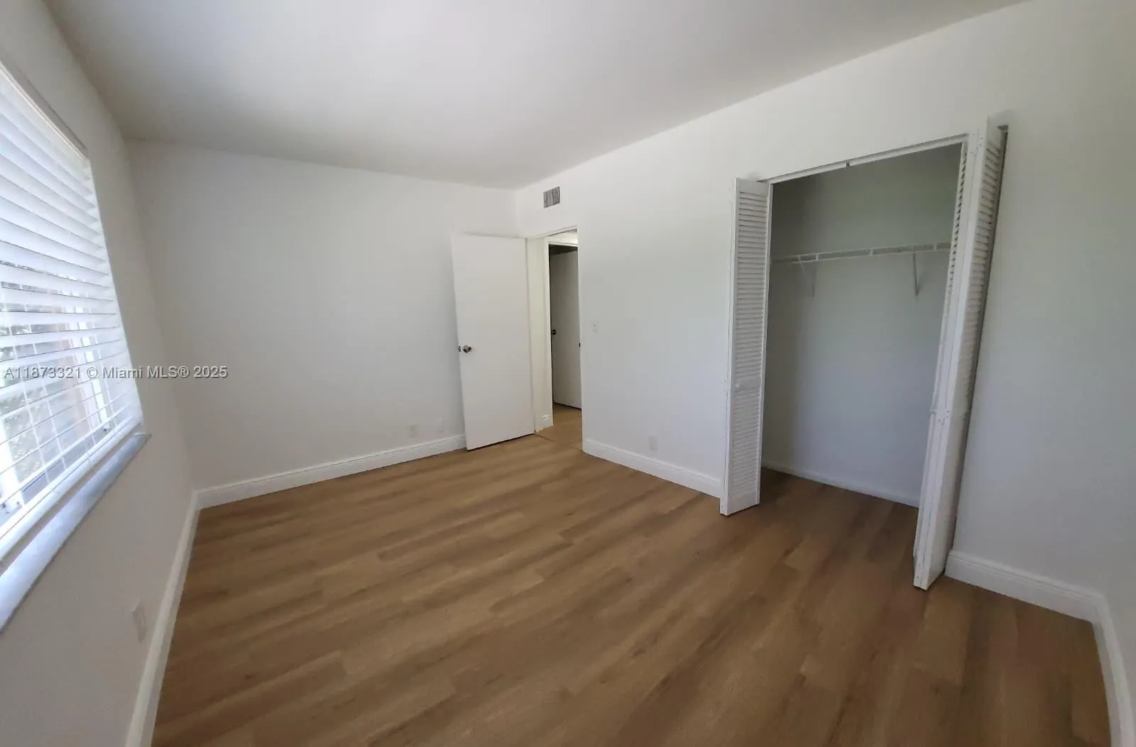 4354 NW 9th Ave, #12-3B