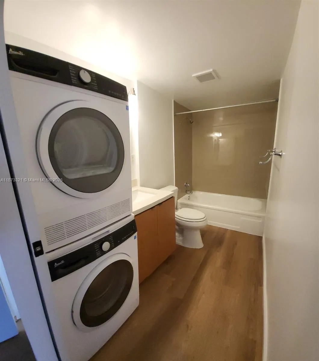 4354 NW 9th Ave, #12-3B