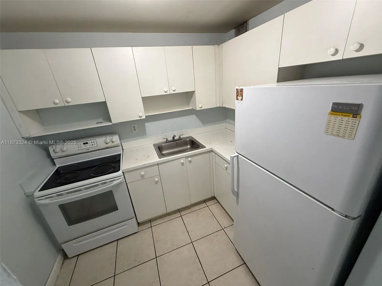 1725 W 60th St, #F307