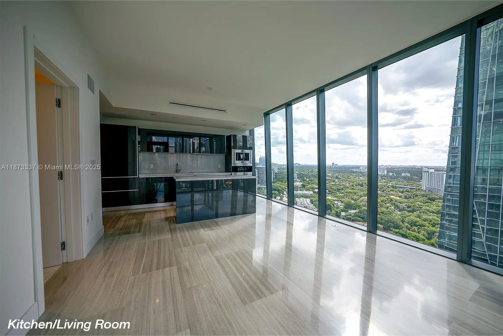 1451 Brickell Ave, #2706