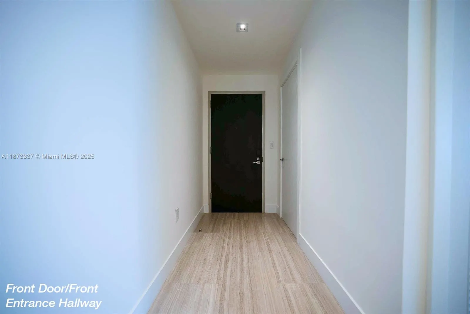 1451 Brickell Ave, #2706