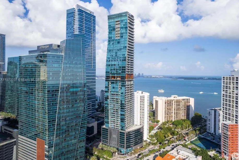 1451 Brickell Ave, #2706