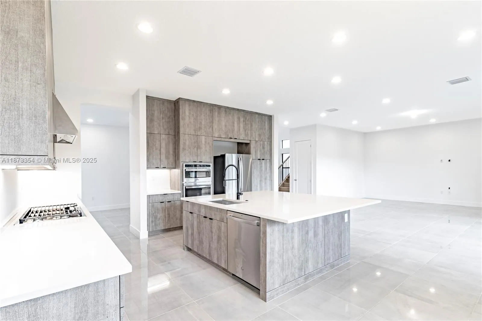 20302 Somerset Hills Dr