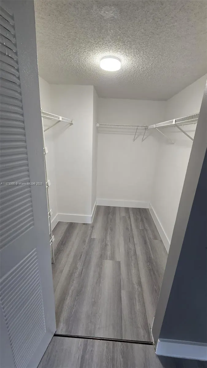 9934 Nob Hill Ln, #9934