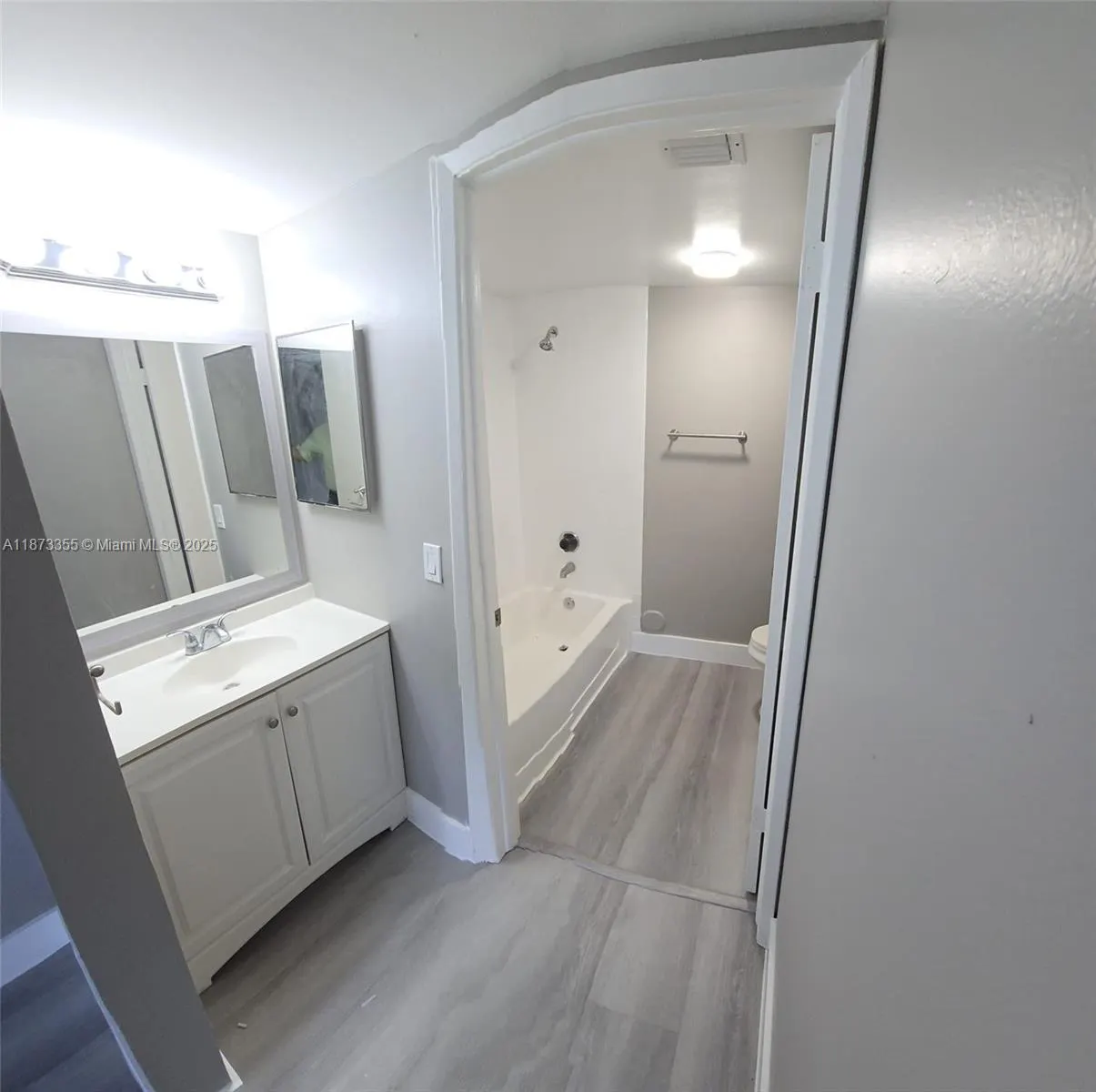 9934 Nob Hill Ln, #9934