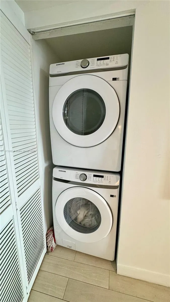 2600 E Hallandale Beach Blvd, #T3205