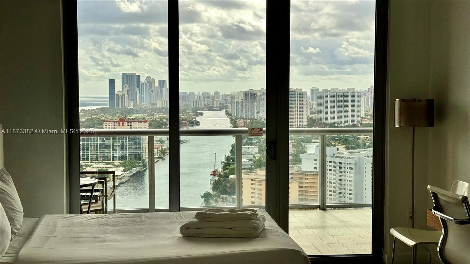 2600 E Hallandale Beach Blvd, #T3205