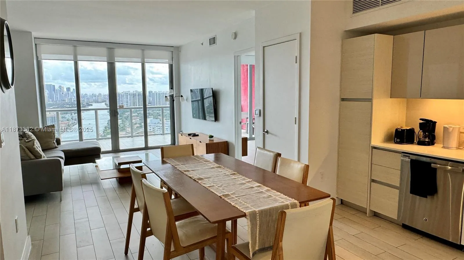 2600 E Hallandale Beach Blvd, #T3205