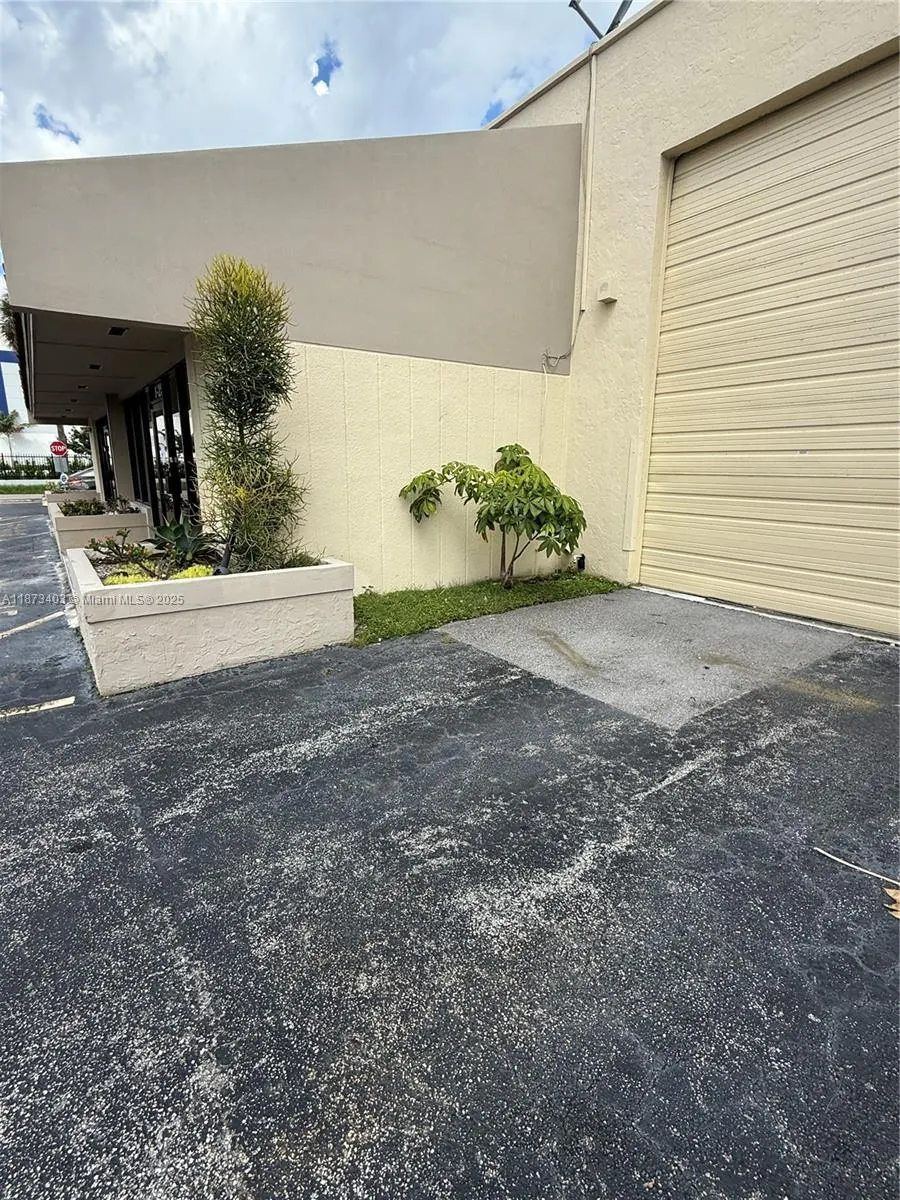 6157 NW 167th St, #F25