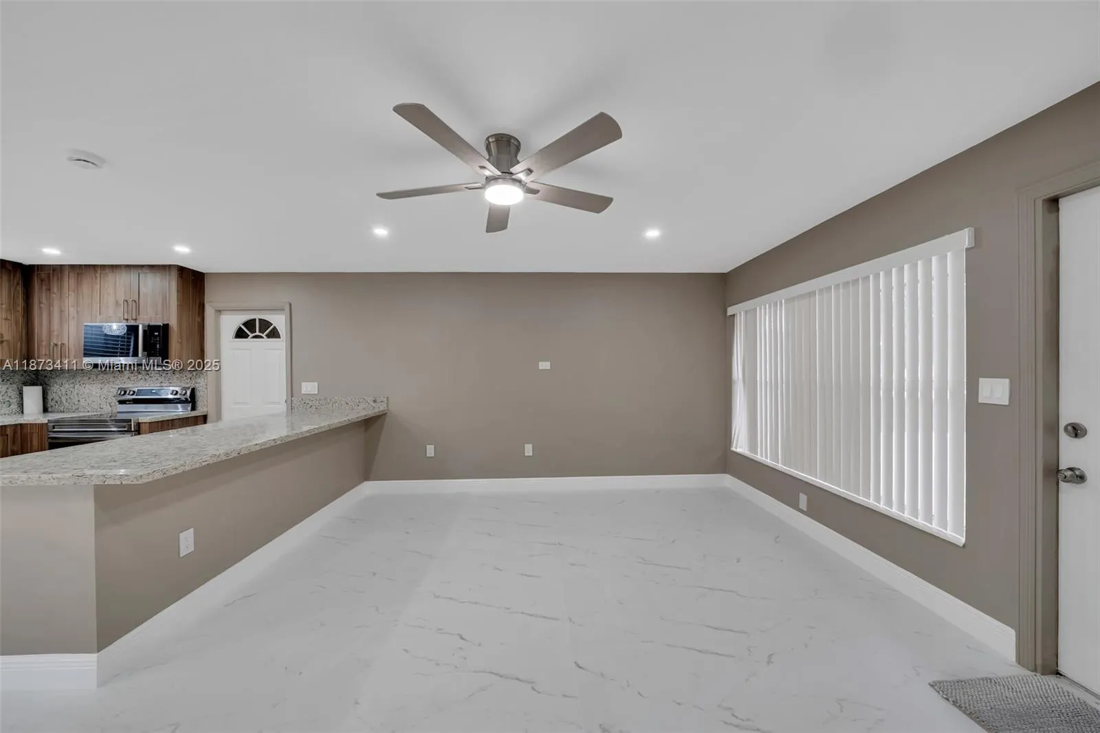 7762 Plantation Blvd
