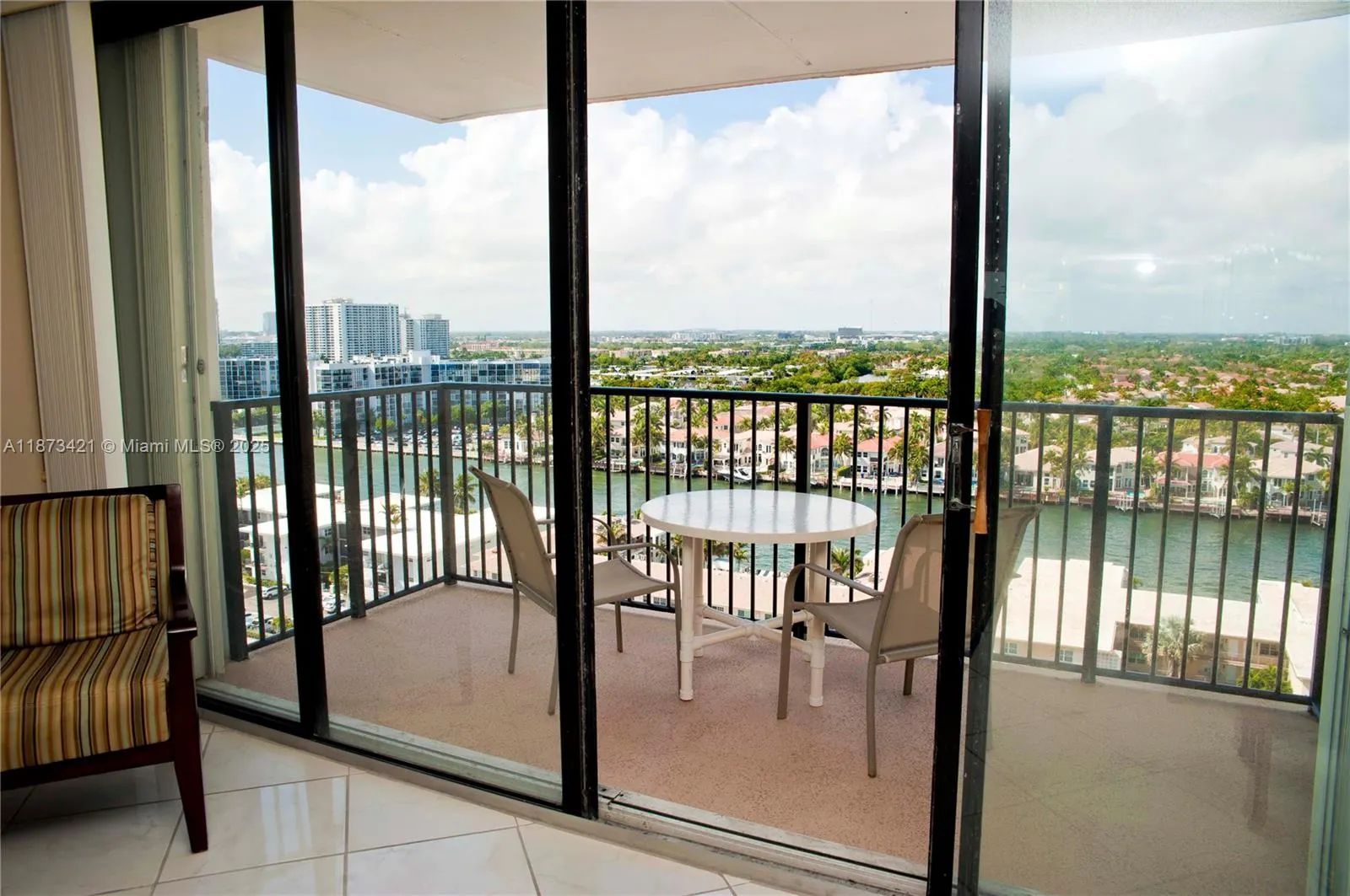2201 S Ocean Dr, #1606