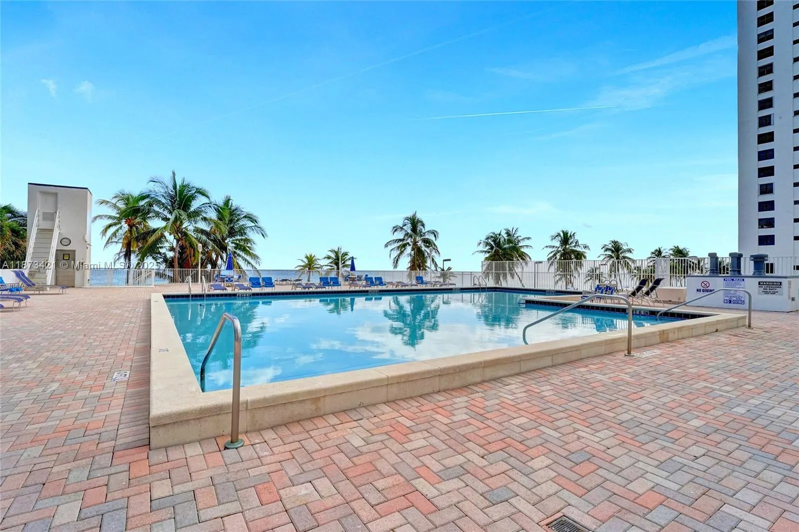 2201 S Ocean Dr, #1606