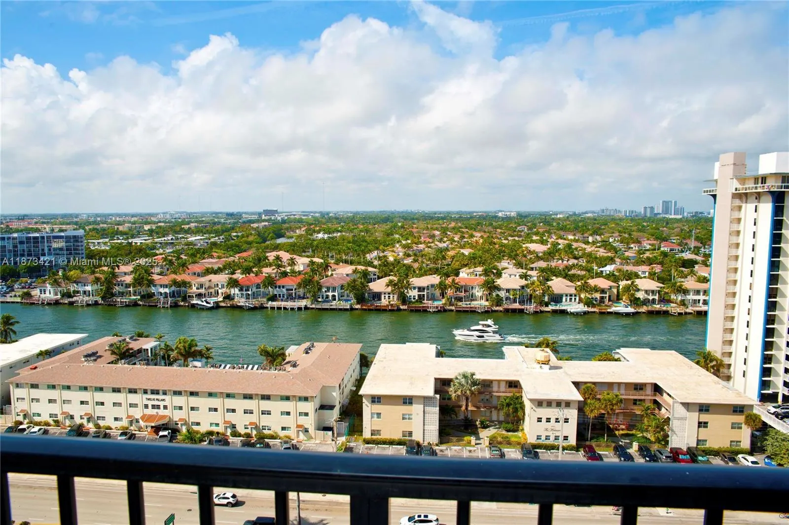 2201 S Ocean Dr, #1606
