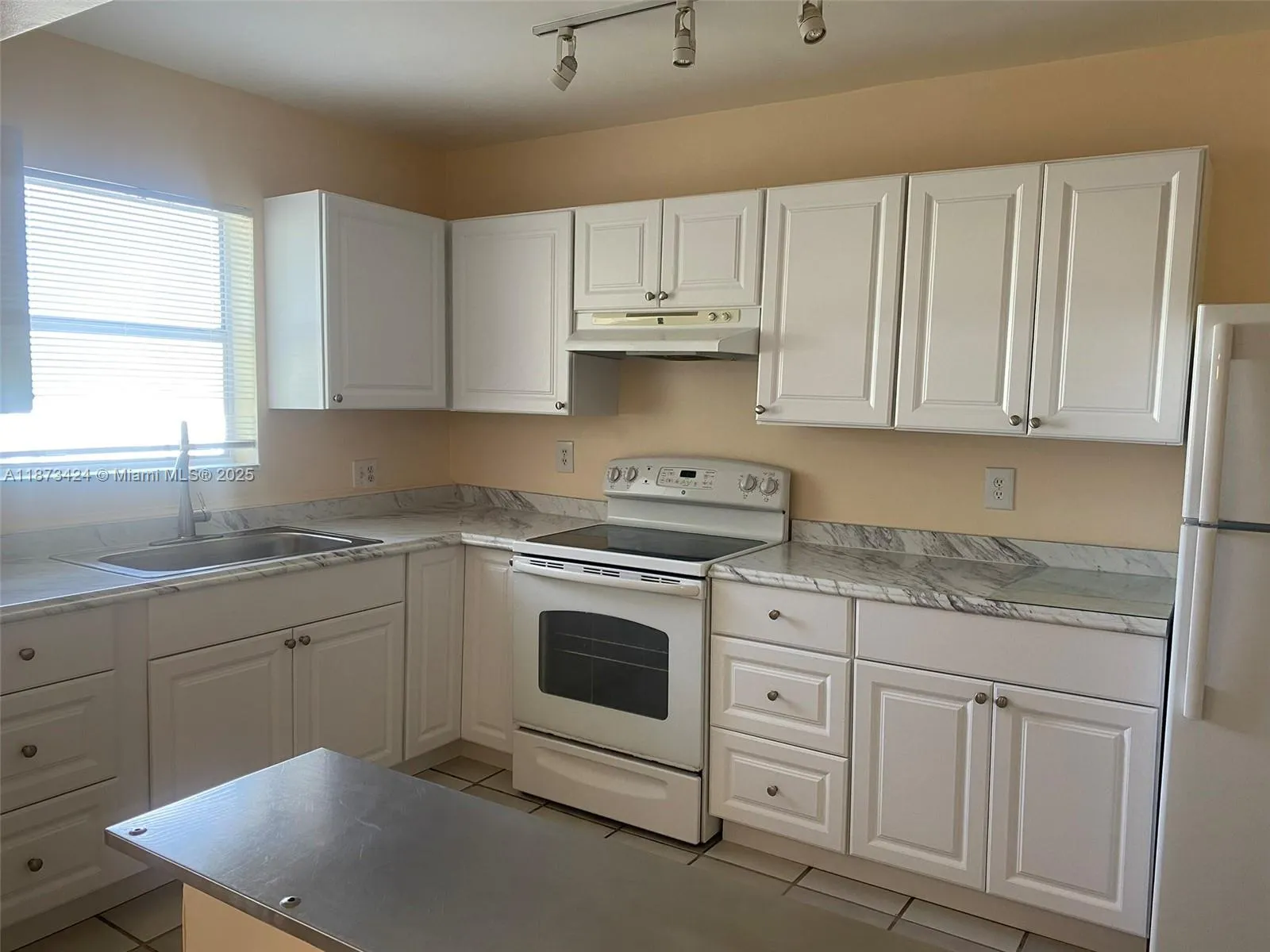 10772 La Placida Dr, #7-301