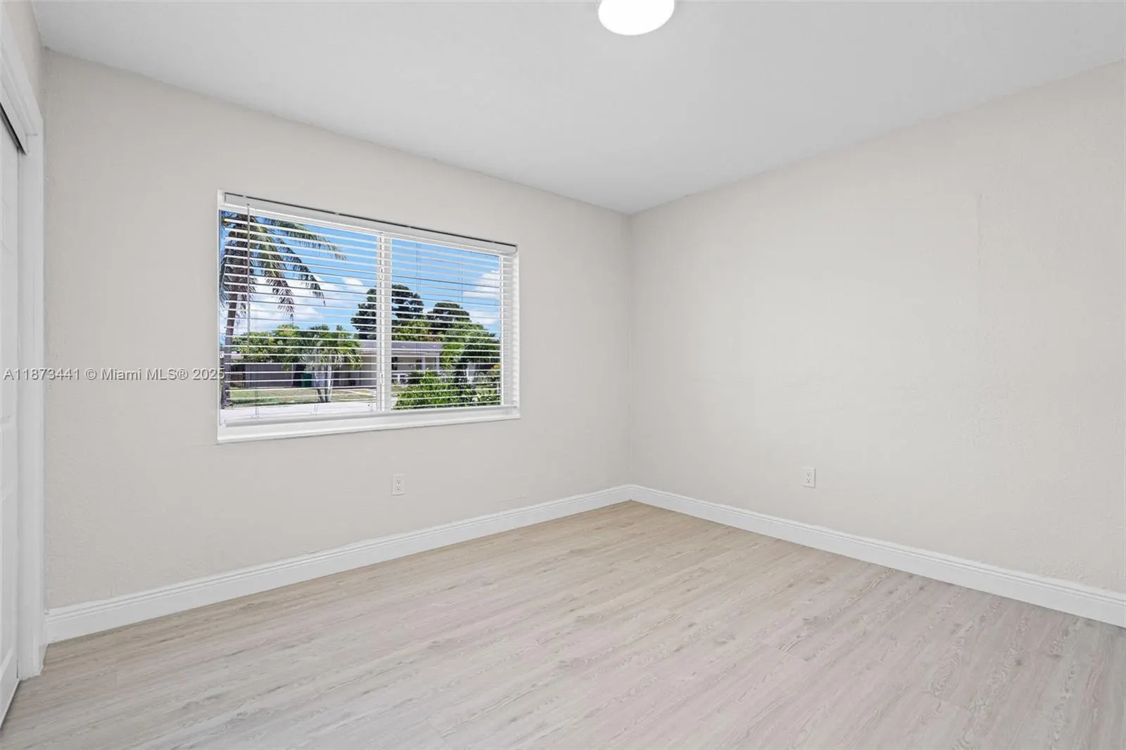 3220 NW 4th Ct