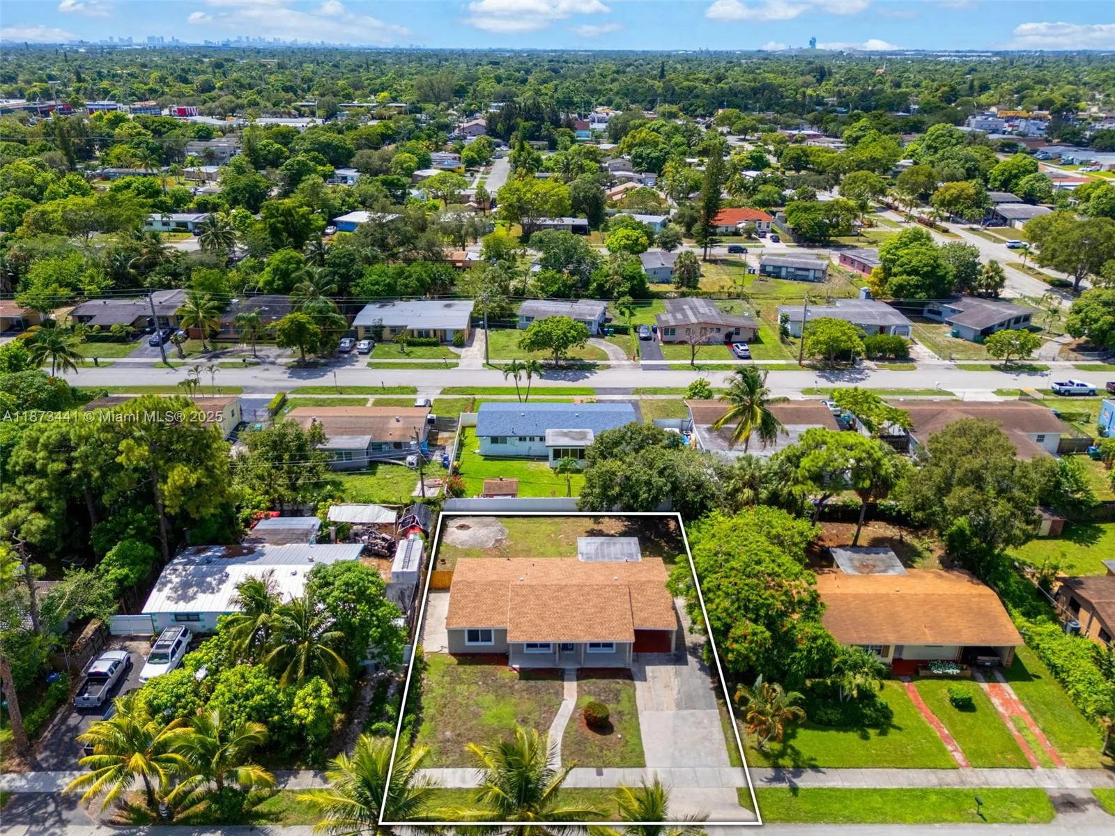 3220 NW 4th Ct