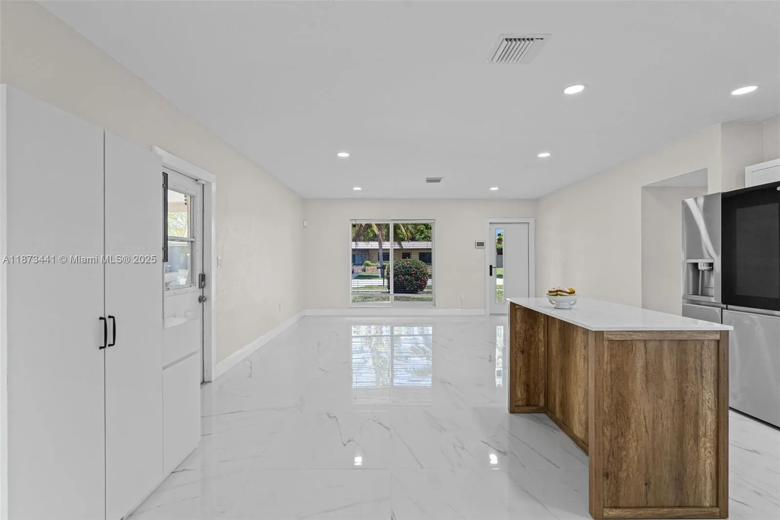 3220 NW 4th Ct