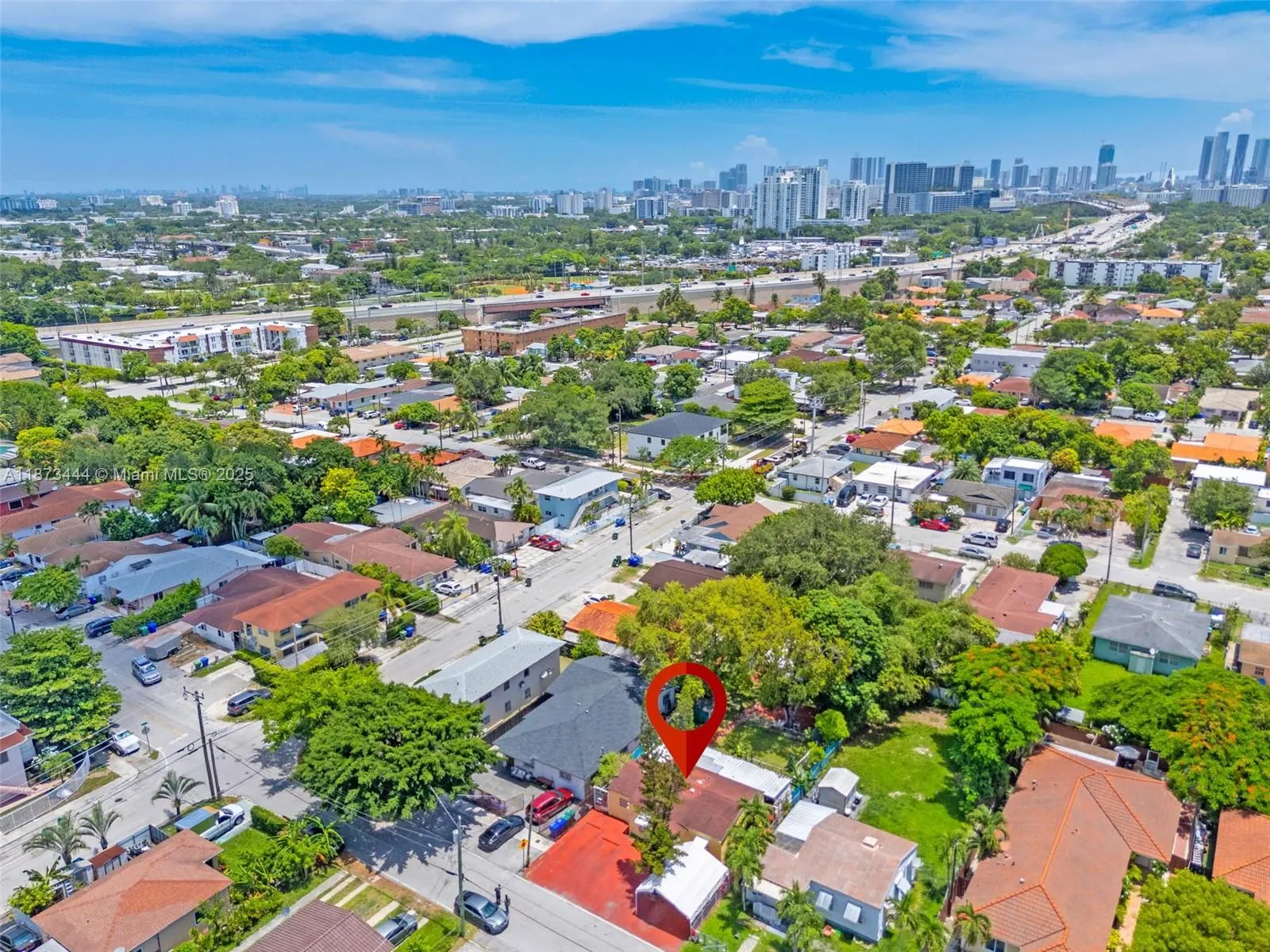 811 NW 24th Ct