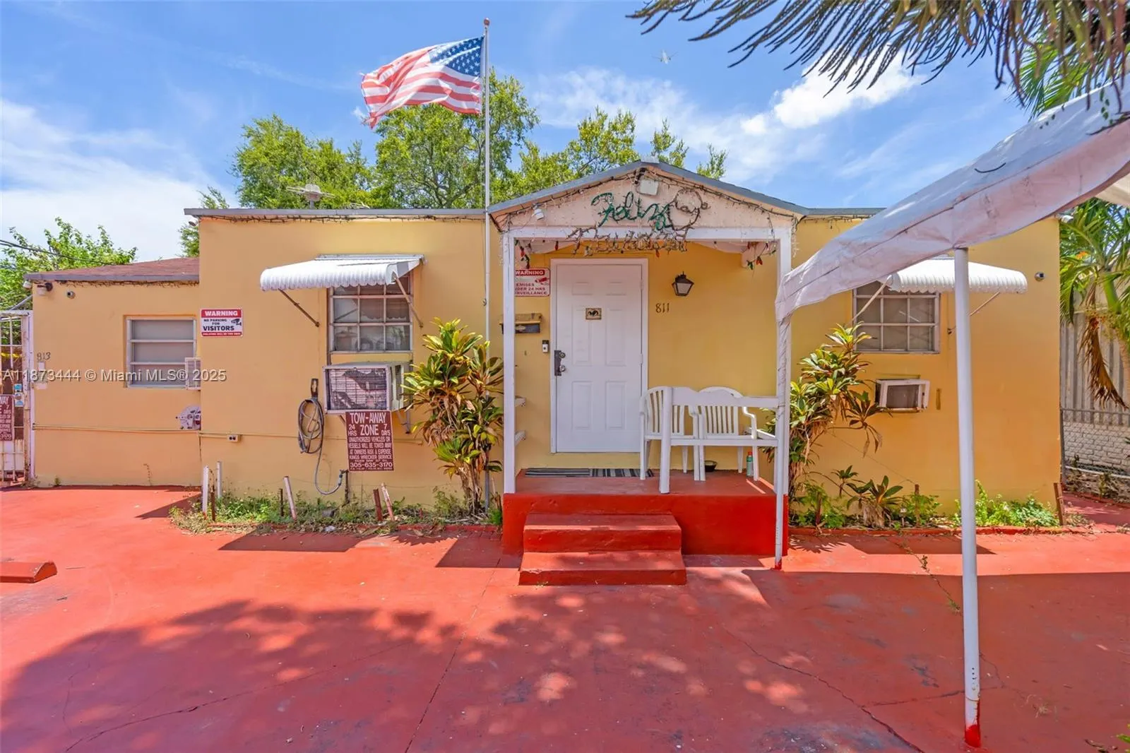 811 NW 24th Ct