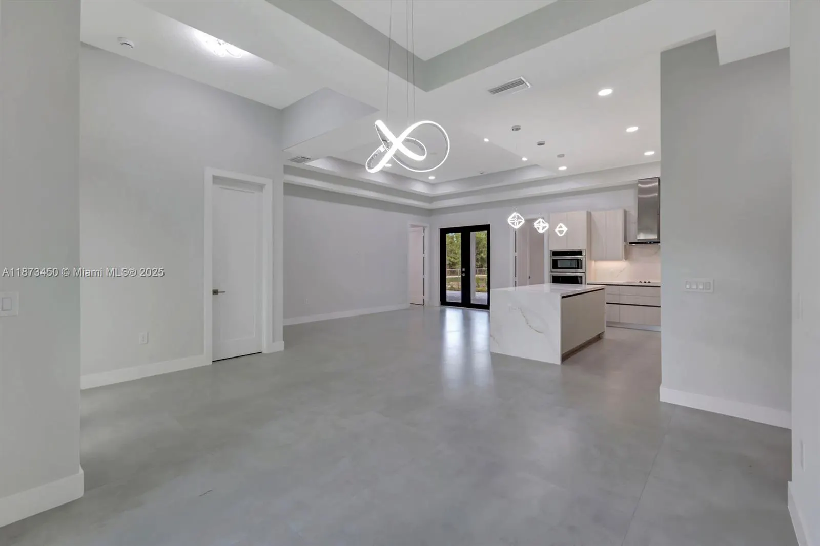 3366 72nd AVE NE