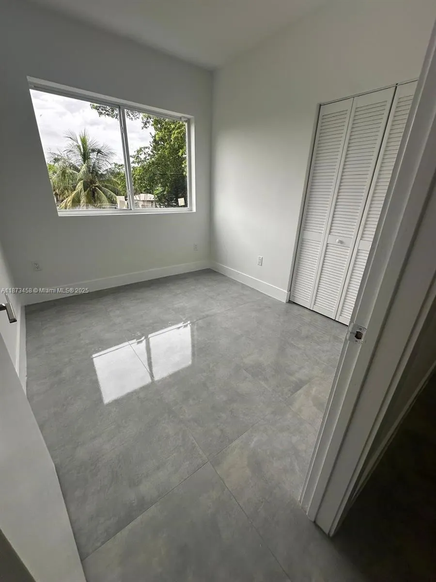 723 NW 19th Ave, #B