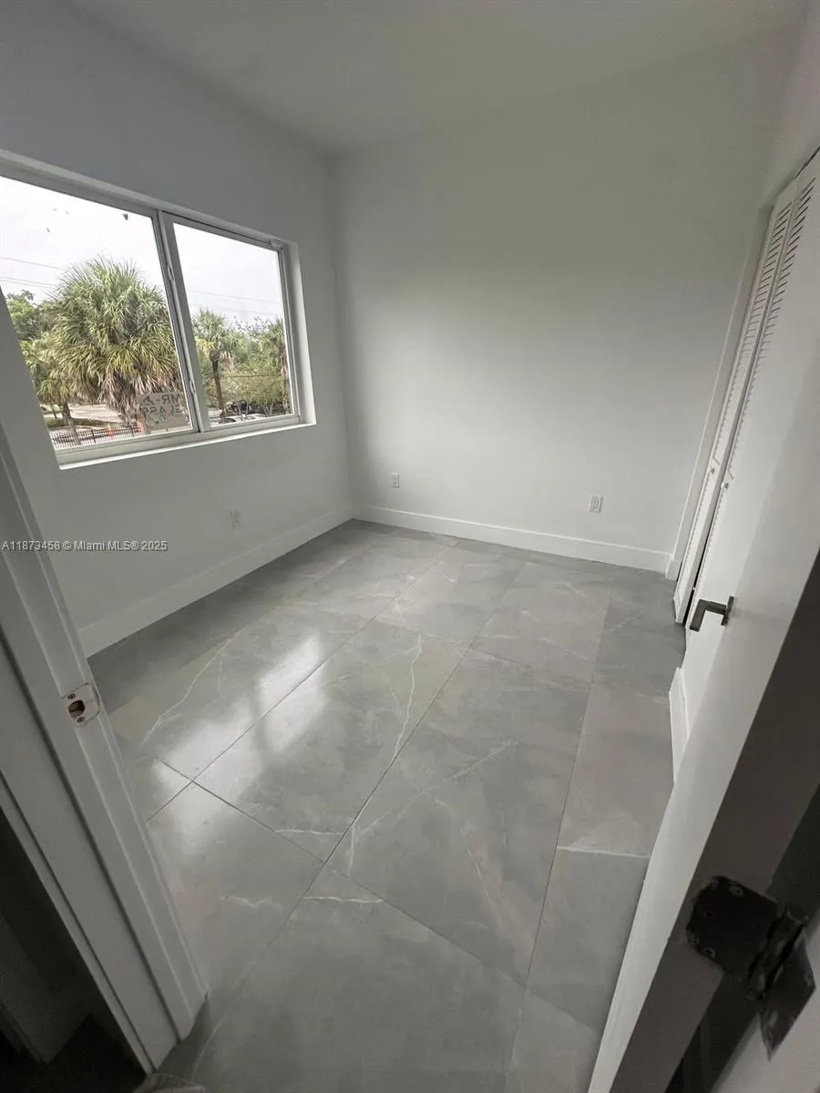 723 NW 19th Ave, #B