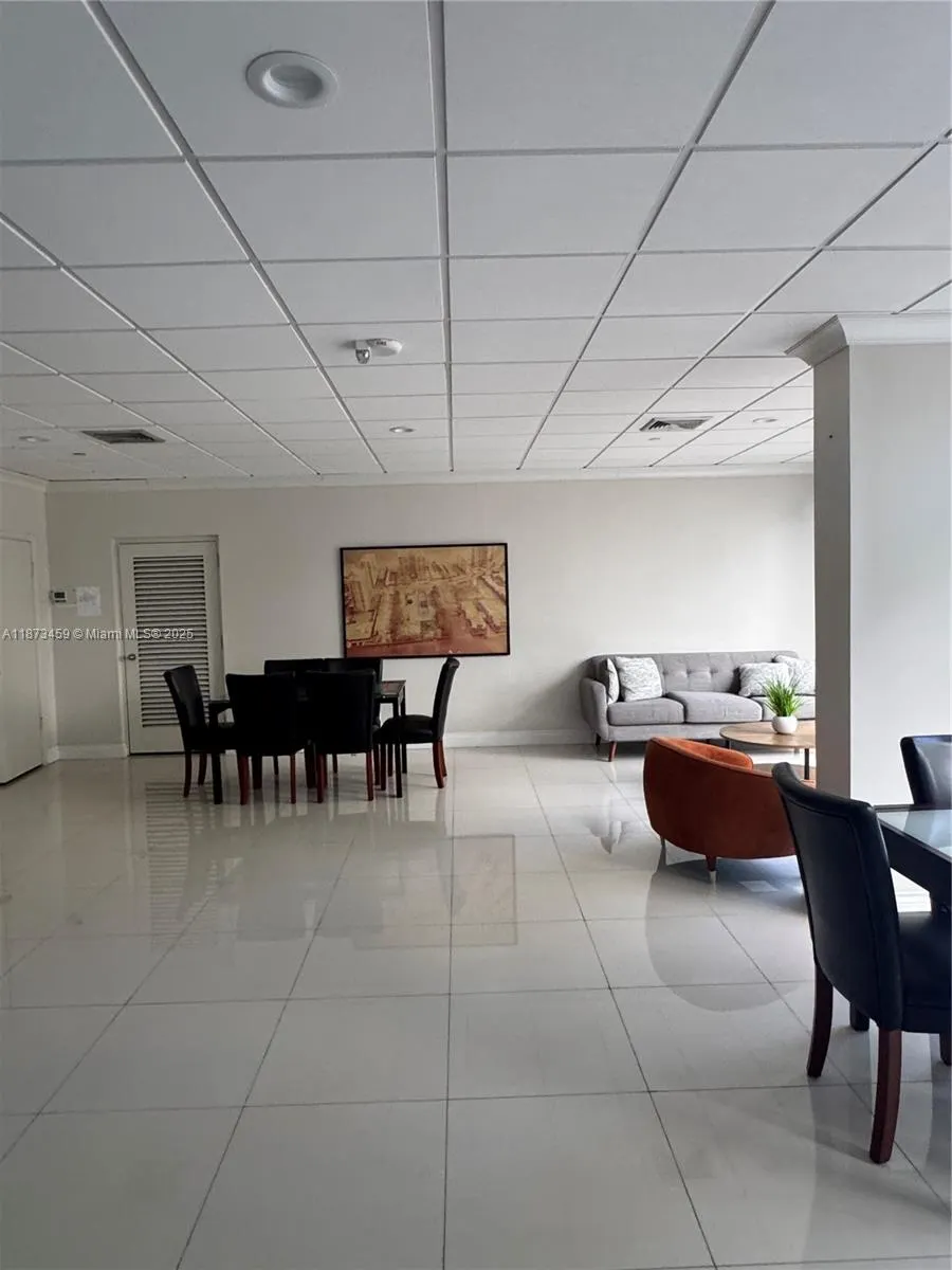 2049 S Ocean Dr, #203